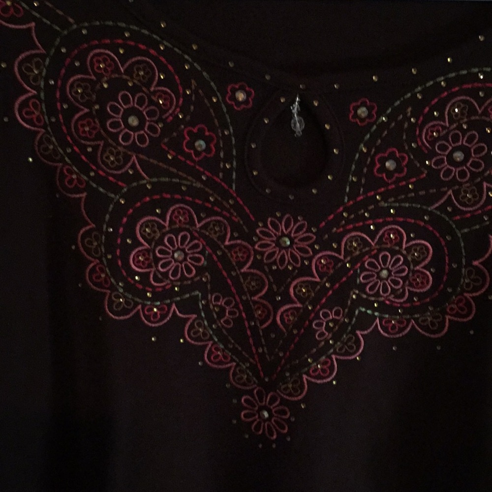 Shirt - Picture 2 of 2